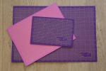 Schneidematte 3-lagig und selbstheilend - Farbe: Violett Pink - Gre: 600x900mm